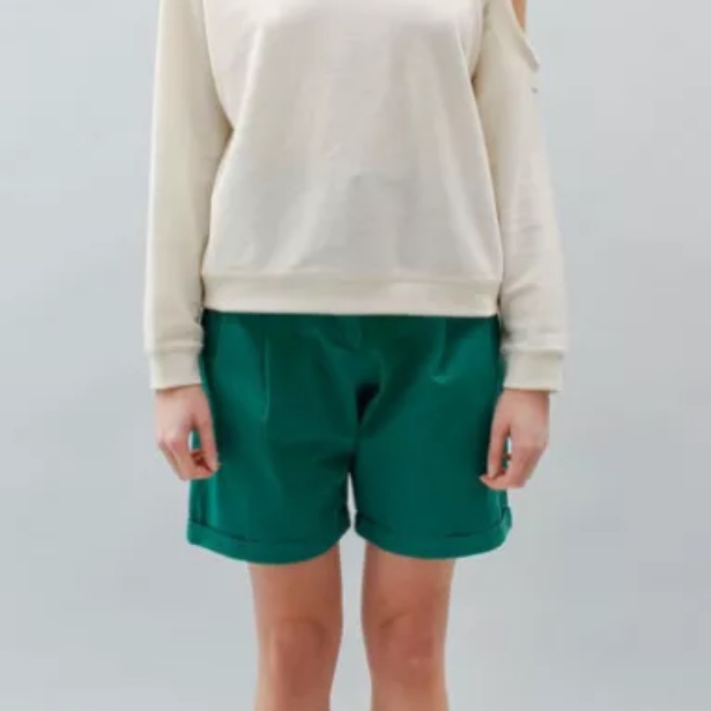 NWT Wood Wood High Waisted Pleat Front Shorts S